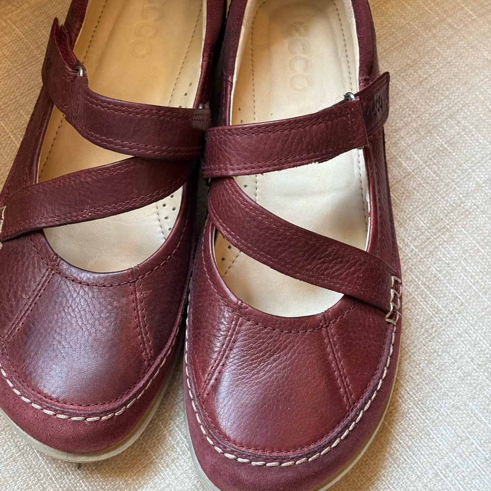 Ecco Burgundy Leather Mary Jane Shoes